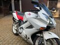 2005 Honda VFR 800, белый, 300000 рублей - вид 6