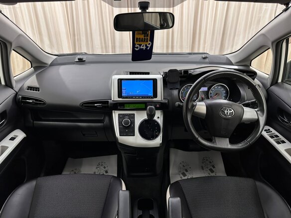 2012 Toyota Wish II, белый, 1669000 рублей - вид 16