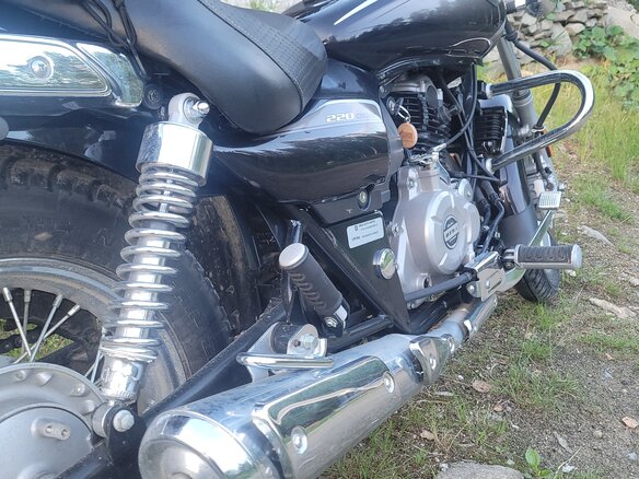 2020 Bajaj Avenger, чёрный, 190000 рублей - вид 3