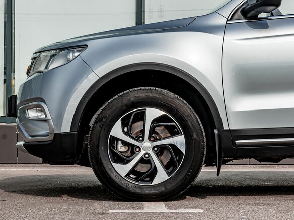 2018 Geely Atlas I, серебристый, 1070000 рублей - вид 8