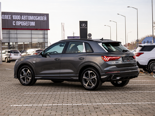 2024 Audi Q3 35 TFSI II (F3), серый, 3195000 рублей, вид 4