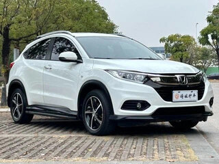 2022 Honda Vezel I Рестайлинг, белый, 1440000 рублей, вид 3