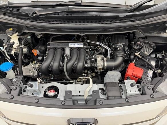 2022 Honda Freed II Рестайлинг, белый - вид 9