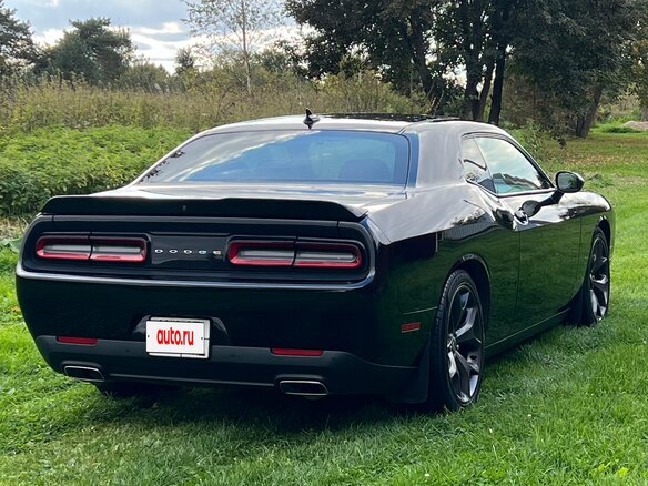 2017 Dodge Challenger III Рестайлинг 2, чёрный, 3600000 рублей - вид 15