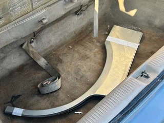 2004 Mazda MPV II (LW) Рестайлинг, белый, 320000 рублей, вид 5