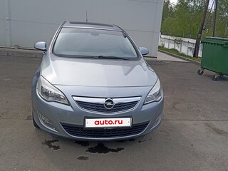 2011 Opel Astra J, серебристый, 575000 рублей, вид 2