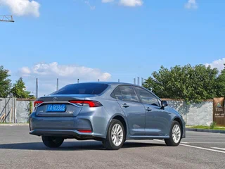 2022 Toyota Corolla XII (E210), голубой, 1790000 рублей, вид 5