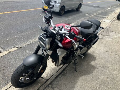 2019 Honda CB 1000R, красный, 1095000 рублей, вид 1
