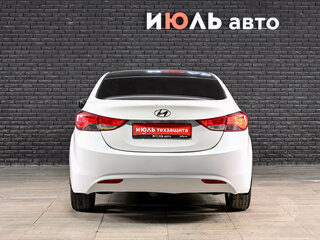 2013 Hyundai Elantra V (MD), белый, 1050000 рублей, вид 5