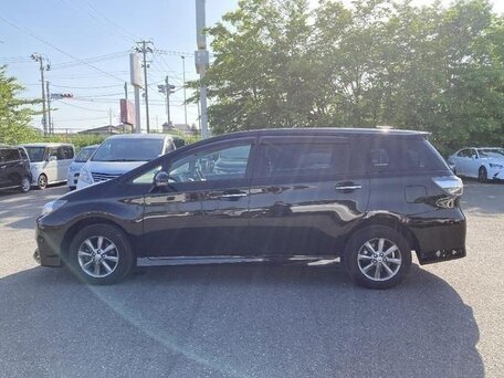 2017 Toyota Wish II Рестайлинг, чёрный, 1545000 рублей, вид 2