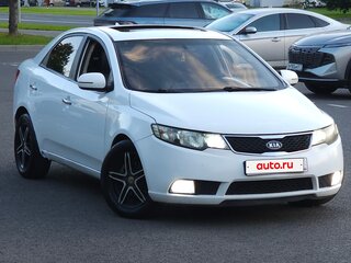 2011 Kia Forte I, белый, 460000 рублей, вид 1