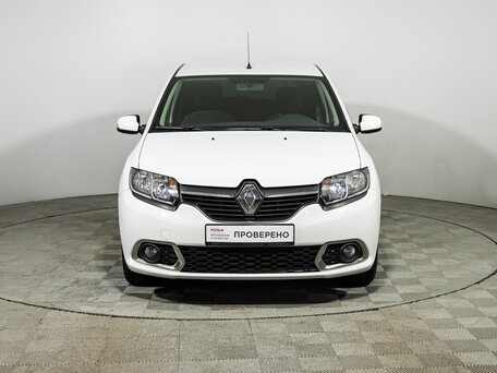 2017 Renault Sandero II, белый, 909700 рублей, вид 2