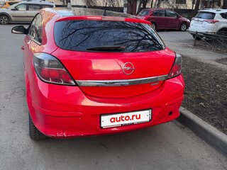 2010 Opel Astra GTC H Рестайлинг, красный, 750000 рублей, вид 3