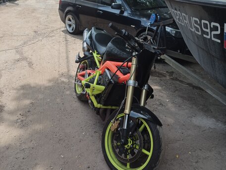 2012 Triumph Street Triple, чёрный, 450000 рублей, вид 1