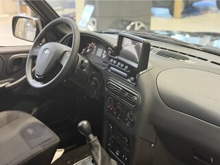 2026 Lada (ВАЗ) Niva Travel I Рестайлинг, чёрный, 1523000 рублей, вид 5