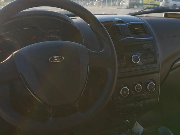 2020 Lada (ВАЗ) Granta I Рестайлинг, белый, 745000 рублей - вид 5