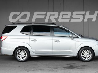2013 SsangYong Stavic, серебристый, 1325000 рублей, вид 5