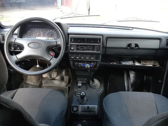 2009 Lada (ВАЗ) 2131 (4x4) Рысь I, серебристый, 490000 рублей - вид 2