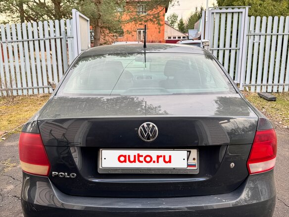 2013 Volkswagen Polo V, серый - вид 4