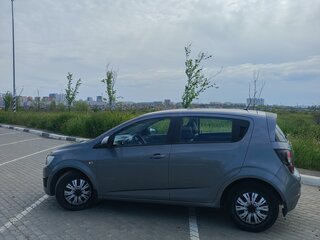 2013 Chevrolet Aveo II, серый, 750000 рублей, вид 5
