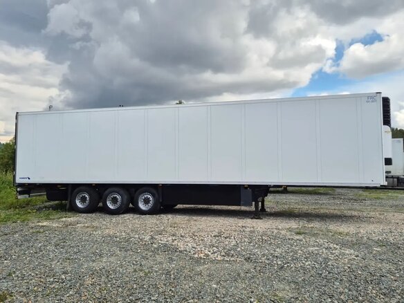 2011 Schmitz Cargobull SKO, белый, 4500000 рублей - вид 8