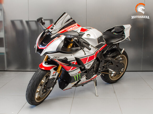 2021 Yamaha YZF-R1, красный, 1803132 рублей - вид 2