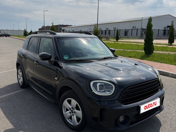 2021 Mini Countryman One D II Рестайлинг, чёрный, 2600000 рублей - вид 4