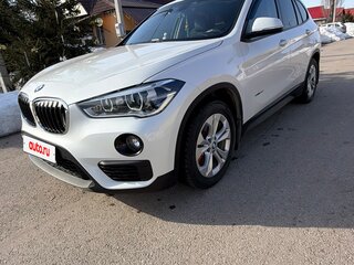 2017 BMW X1 20i xDrive II (F48), белый, 2550000 рублей, вид 1