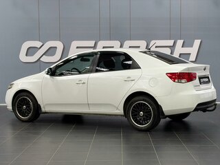 2011 Kia Cerato 6-speed II, белый, 660000 рублей, вид 2