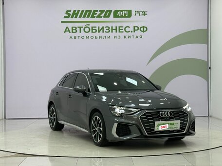 2021 Audi A3 Sportback 35 TFSI IV (8Y), серый, 2050000 рублей, вид 3