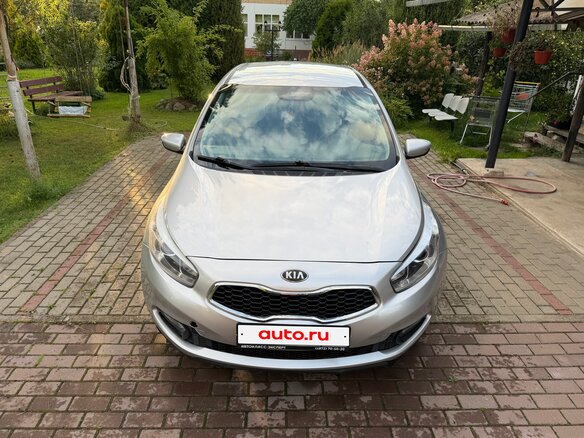 2014 Kia Ceed II, серебристый, 910000 рублей - вид 1