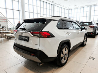 2020 Toyota RAV4 V (XA50), белый, 3320000 рублей, вид 5
