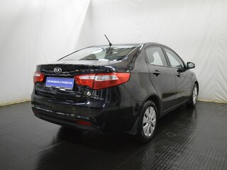 2013 Kia Rio 4-speed III, чёрный, 714000 рублей, вид 5
