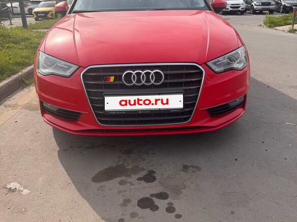 2016 Audi A3 III (8V), красный, 1900000 рублей