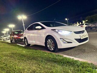 2014 Hyundai Elantra V (MD), белый, 1250000 рублей, вид 2