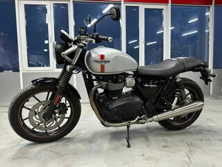 2016 Triumph Street Twin, серебристый, 590000 рублей, вид 3