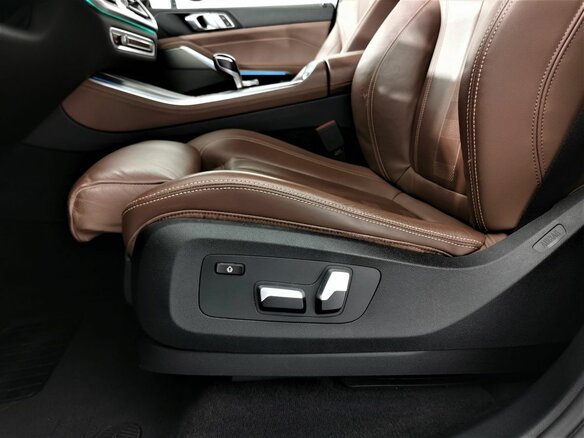 2021 BMW X5 40i IV (G05/G18), белый - вид 15