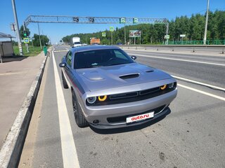 2016 Dodge Challenger III Рестайлинг 2, серый, 3500000 рублей, вид 4