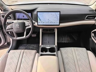2025 BYD Yuan Up 45.12 kWh, розовый, 1300000 рублей, вид 5