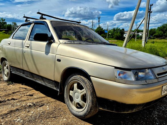 2001 Lada (ВАЗ) 2110, серебристый, 130000 рублей - вид 2