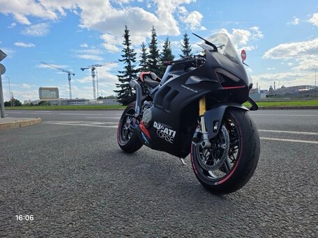 2021 Ducati Panigale V4, чёрный, 3150000 рублей, вид 1