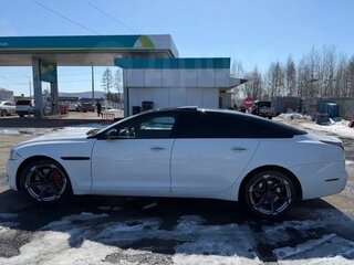 2014 Jaguar XJ Long IV (X351), белый, 1700000 рублей, вид 2