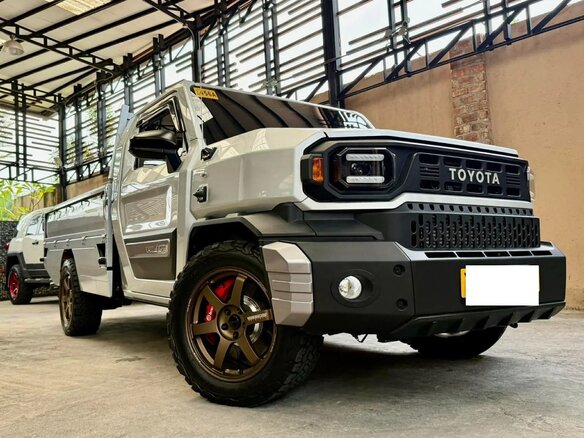2025 Toyota Hilux Champ, серый, 4973439 рублей - вид 3