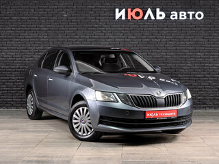2017 Skoda Octavia III (A7) Рестайлинг, серый, 1490000 рублей, вид 3