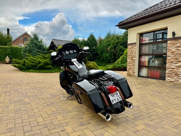 2019 Harley-Davidson Street Glide, чёрный, 1950000 рублей - вид 7