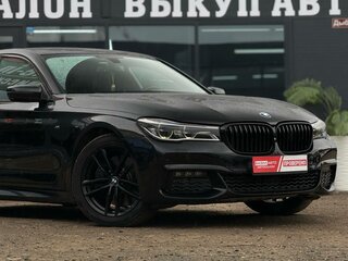 2018 BMW 7 серии 730d xDrive VI (G11/G12), чёрный, 3800000 рублей, вид 2