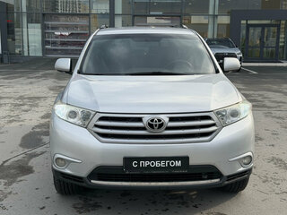 2010 Toyota Highlander II (XU40) Рестайлинг, серебристый, 1490000 рублей, вид 2