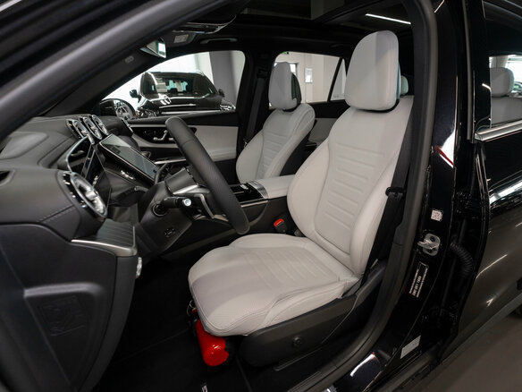 2025 Mercedes-Benz GLC 300 II (X254), чёрный - вид 8