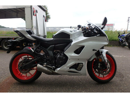 2023 Yamaha YZF-R7, белый, 750000 рублей, вид 1