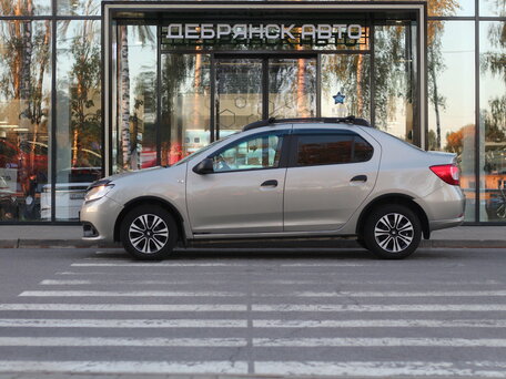 2017 Renault Logan II, бежевый, 785000 рублей, вид 2
